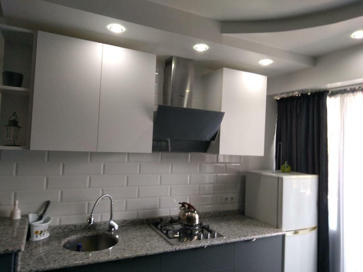 Apartment Eteri Μπατούμι Εξωτερικό φωτογραφία
