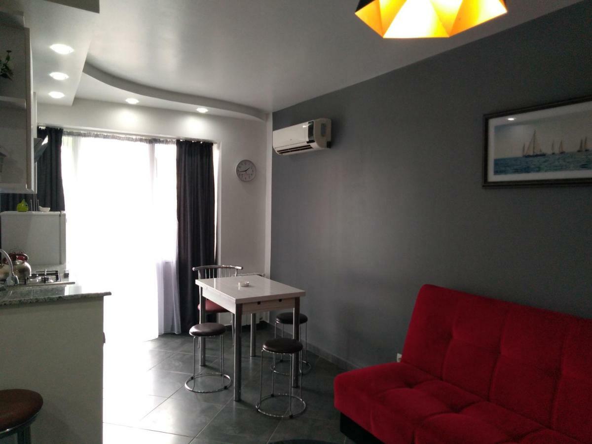 Apartment Eteri Μπατούμι Εξωτερικό φωτογραφία