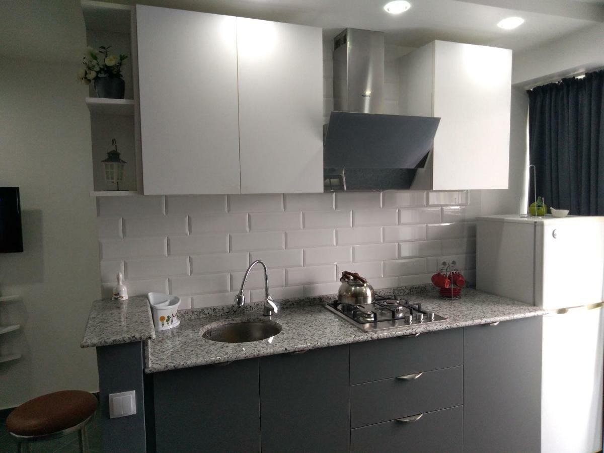 Apartment Eteri Μπατούμι Εξωτερικό φωτογραφία